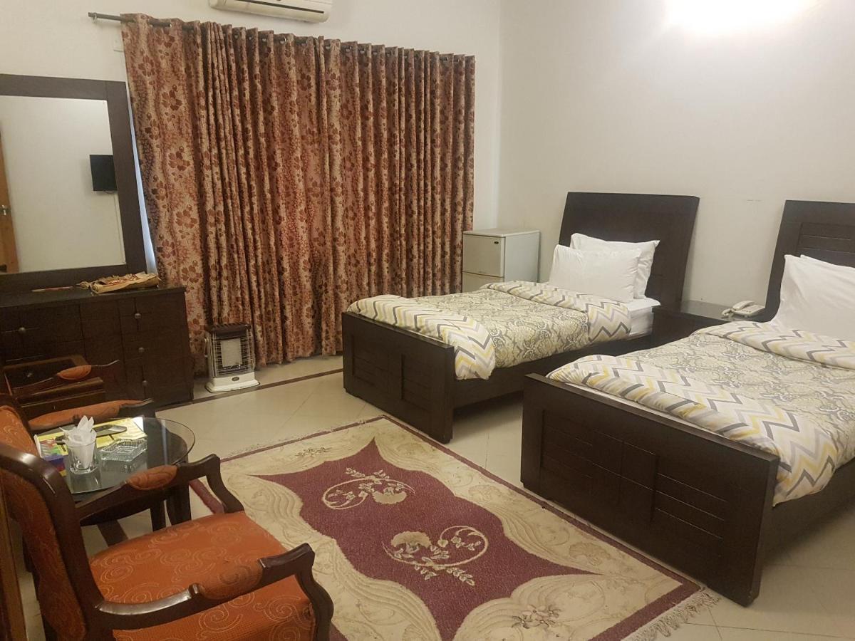 New Shelton Guest House Ісламабад Екстер'єр фото
